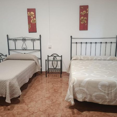 Rooms Los Montes Granada Buitenkant foto