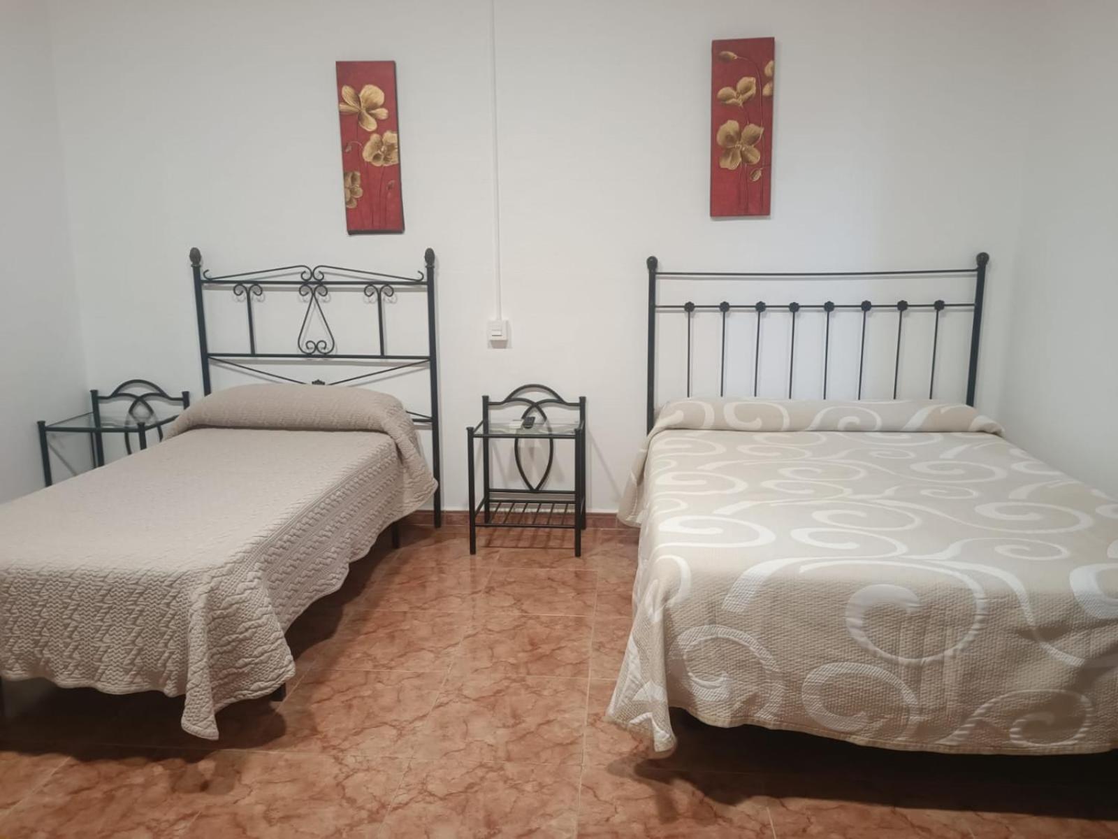 Rooms Los Montes Granada Buitenkant foto